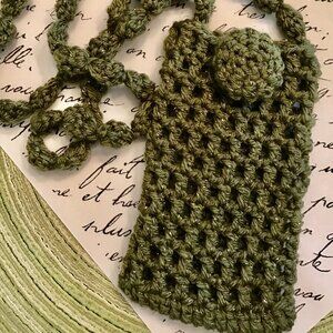 FOREST GREEN CELL PHONE/SUNGLASS/PURSE Crossbody Holder with Button Closure